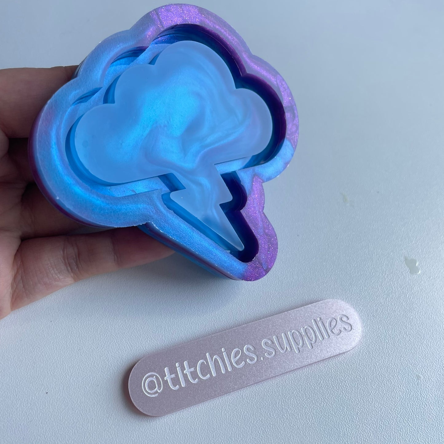 Storm Cloud Shaker, 8mm Thick