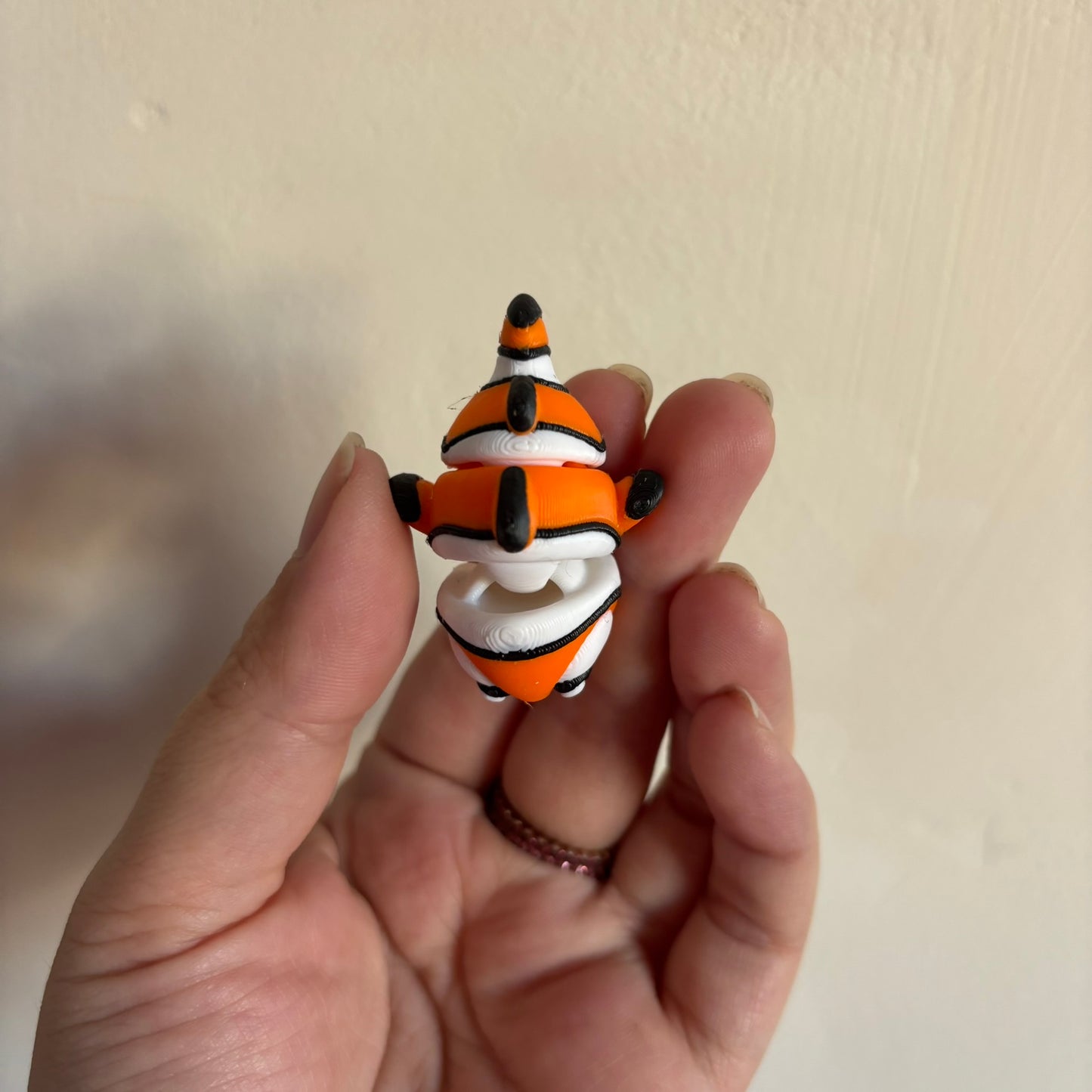 Wiggle Clownfish Mini Fidget