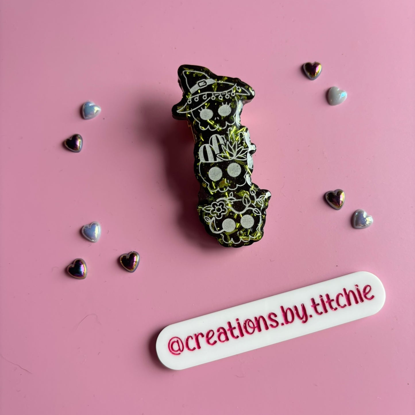 Hair Clip - Black and Green Spooky Skulls