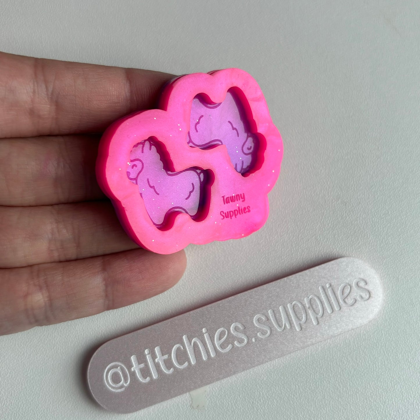 Tiny Llama Stud Mould