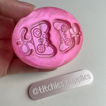 Kawaii Controller Earring Mould