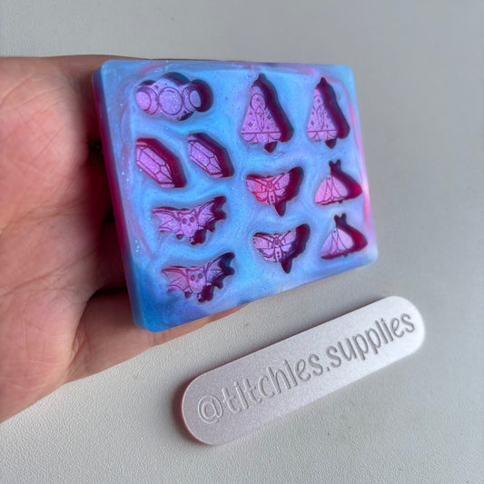 Mystic Moths Stud Palette Mould