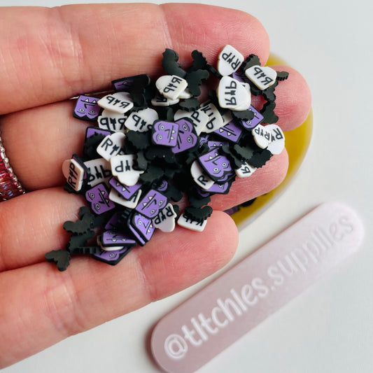 Fangy Spooky Clay Slices