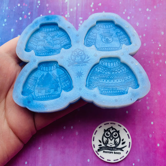 Little Owl Mould - Winter Wonderland Jumper Pin Palette