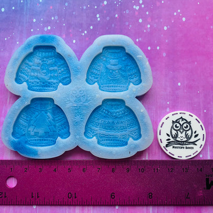 Little Owl Mould - Winter Wonderland Jumper Pin Palette