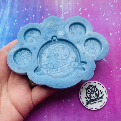 Little Owl Mould - Galaxy Space Pendant and Planet Studs