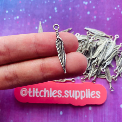 Silver Metal Charms - Feather (x5)