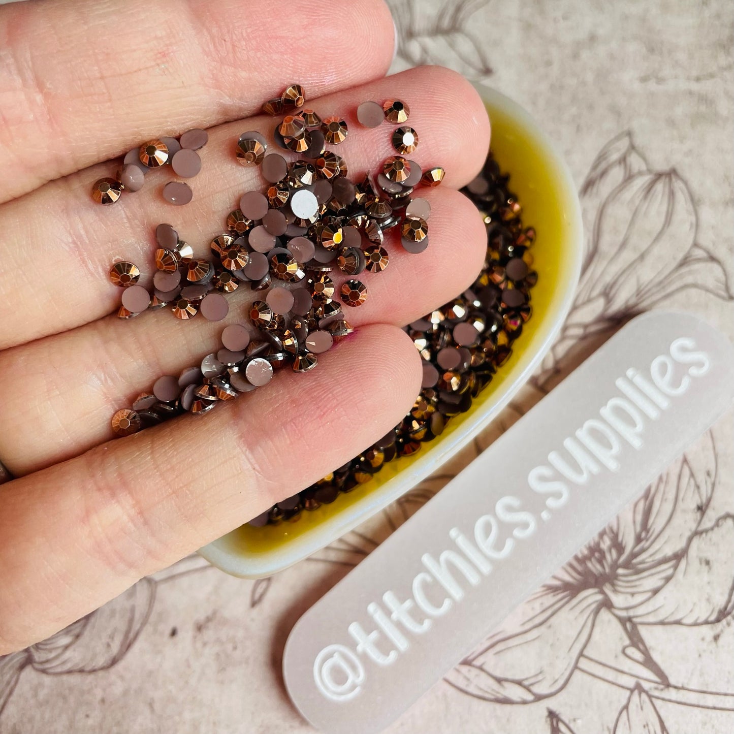 3mm Resin Rhinestones - Rose Gold/Chocolate