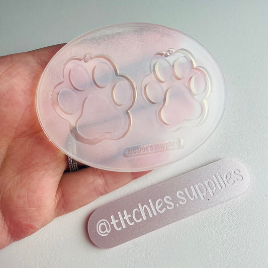 Cut Out Paws Earring Mould