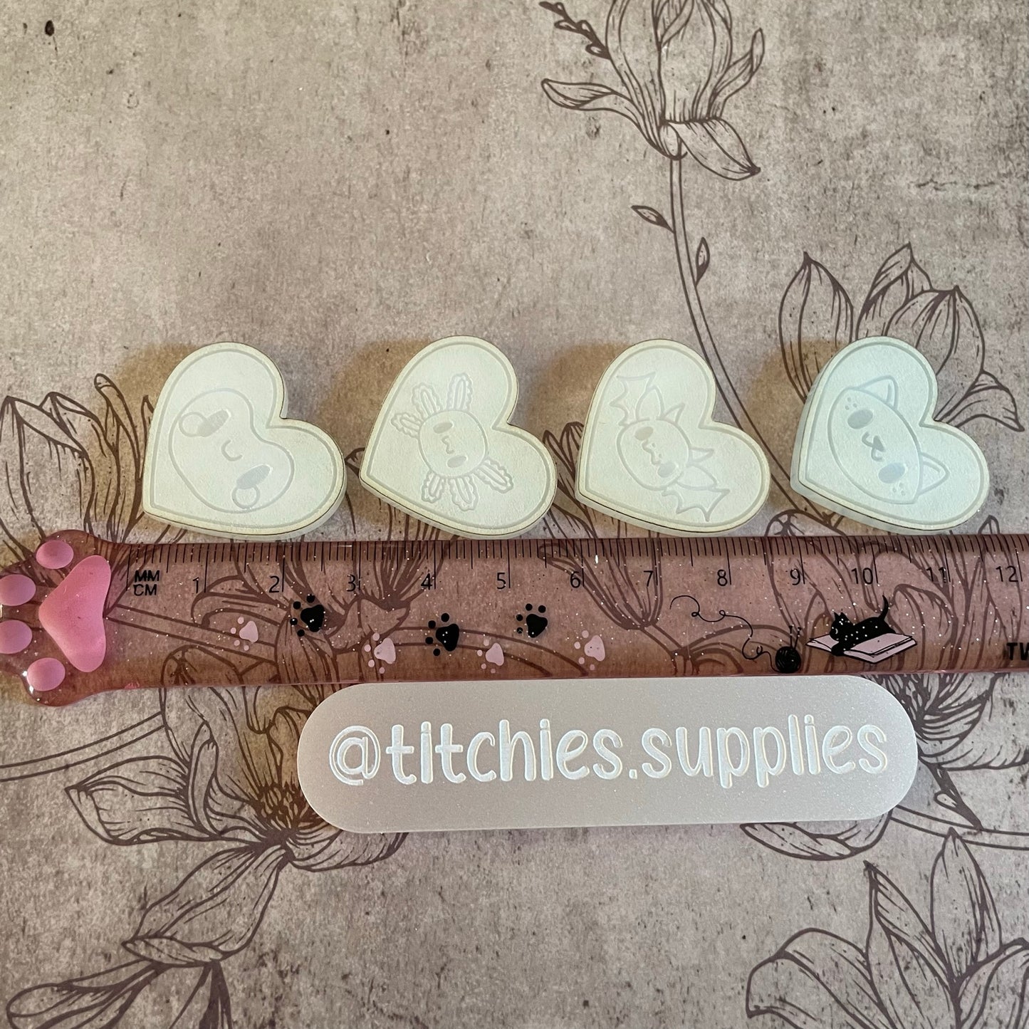 Axolotl Heart Mould - Nichiiexe Designs