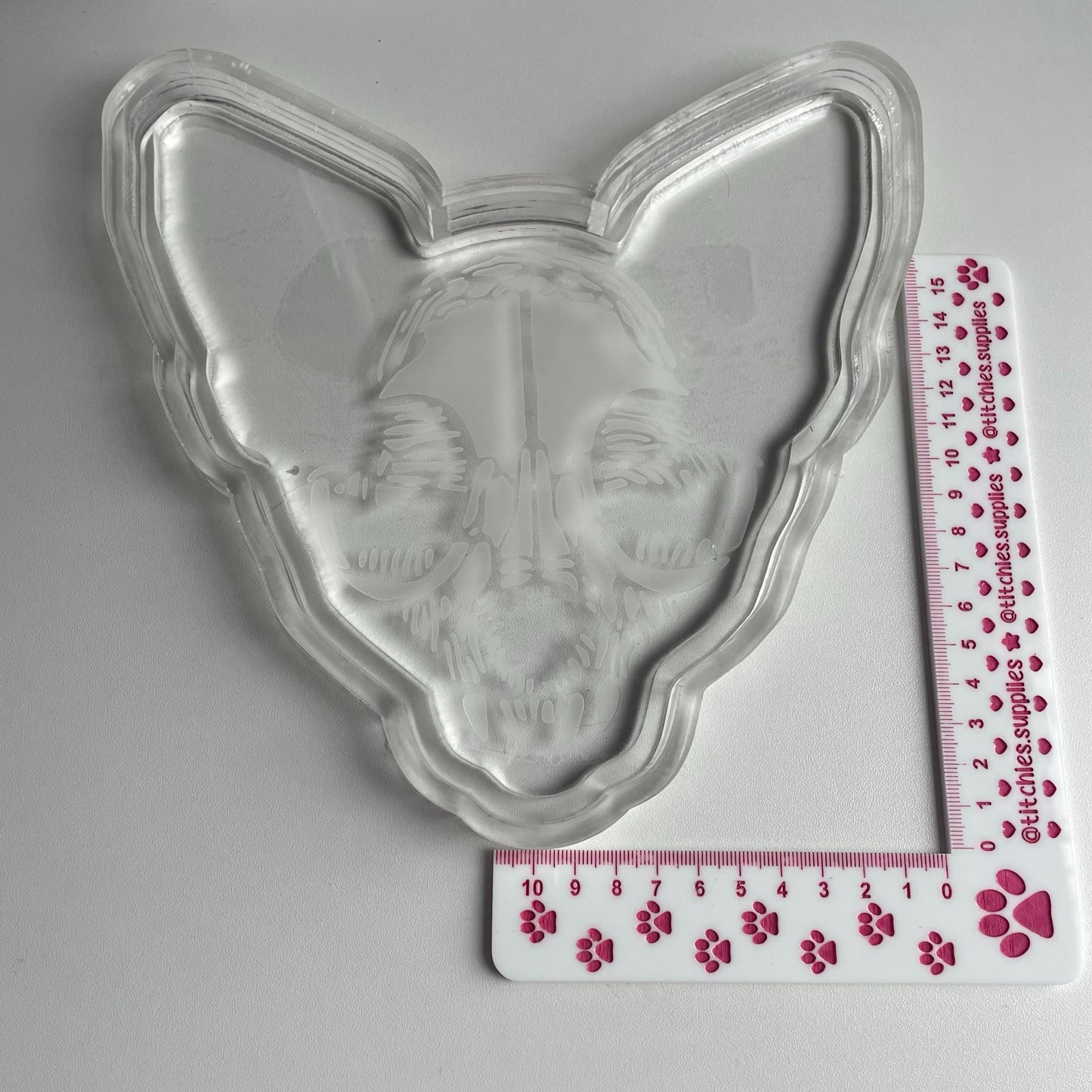 Cat Skull Wall Hanging Plaque Mould, 6mm Thick