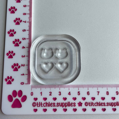 Cat and Hearts Stud Mould