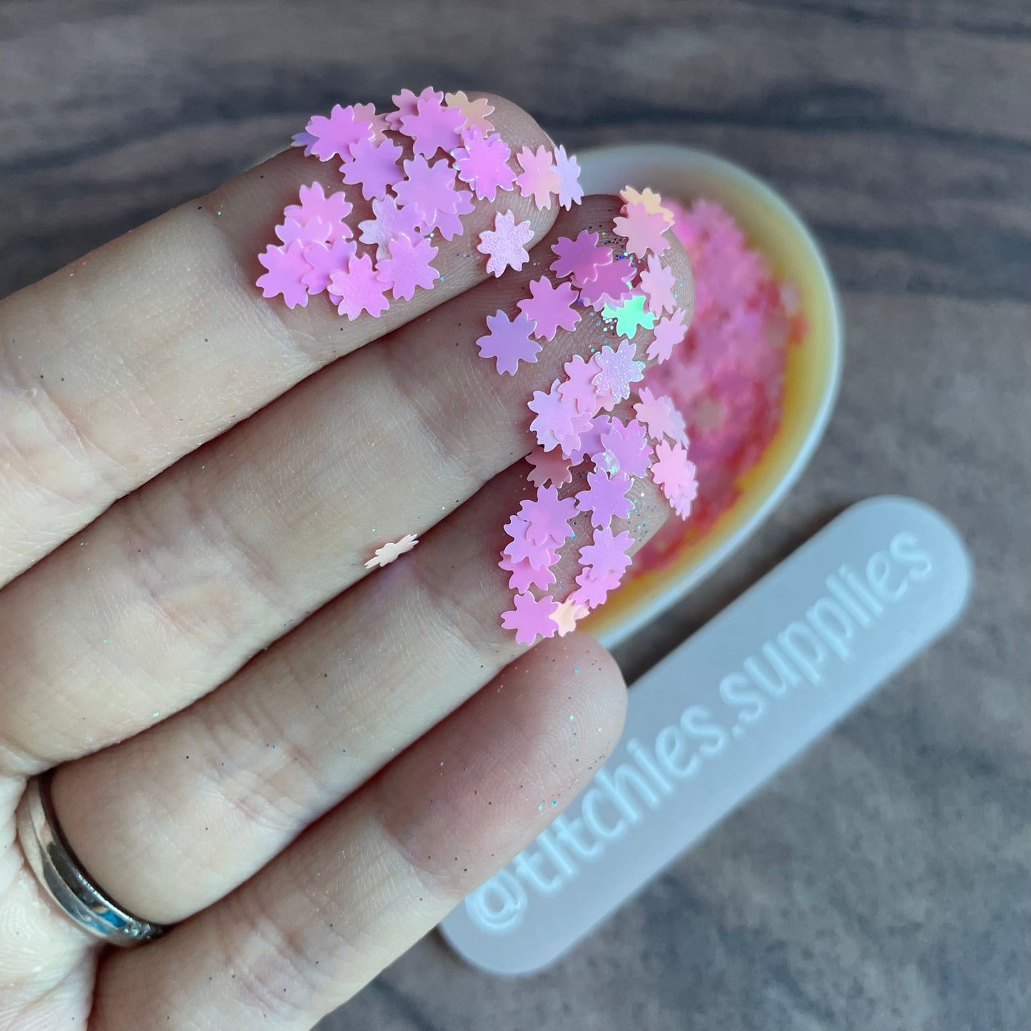 Sakura Flower Confetti - Pink