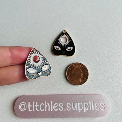 Metal Charms - Cat Face Planchette - Gold (x1)