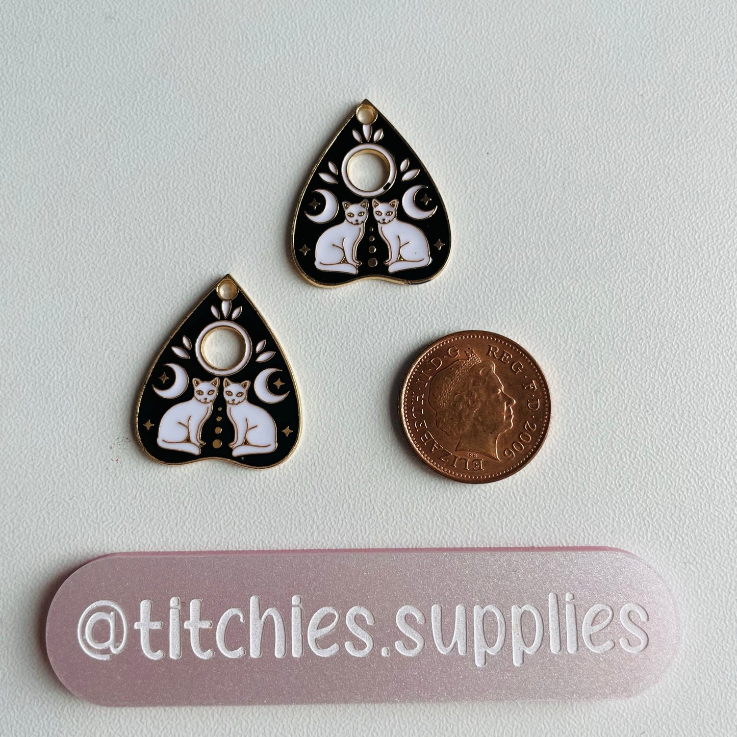 Metal Charms - Twin Cat Planchette - Gold (x1)