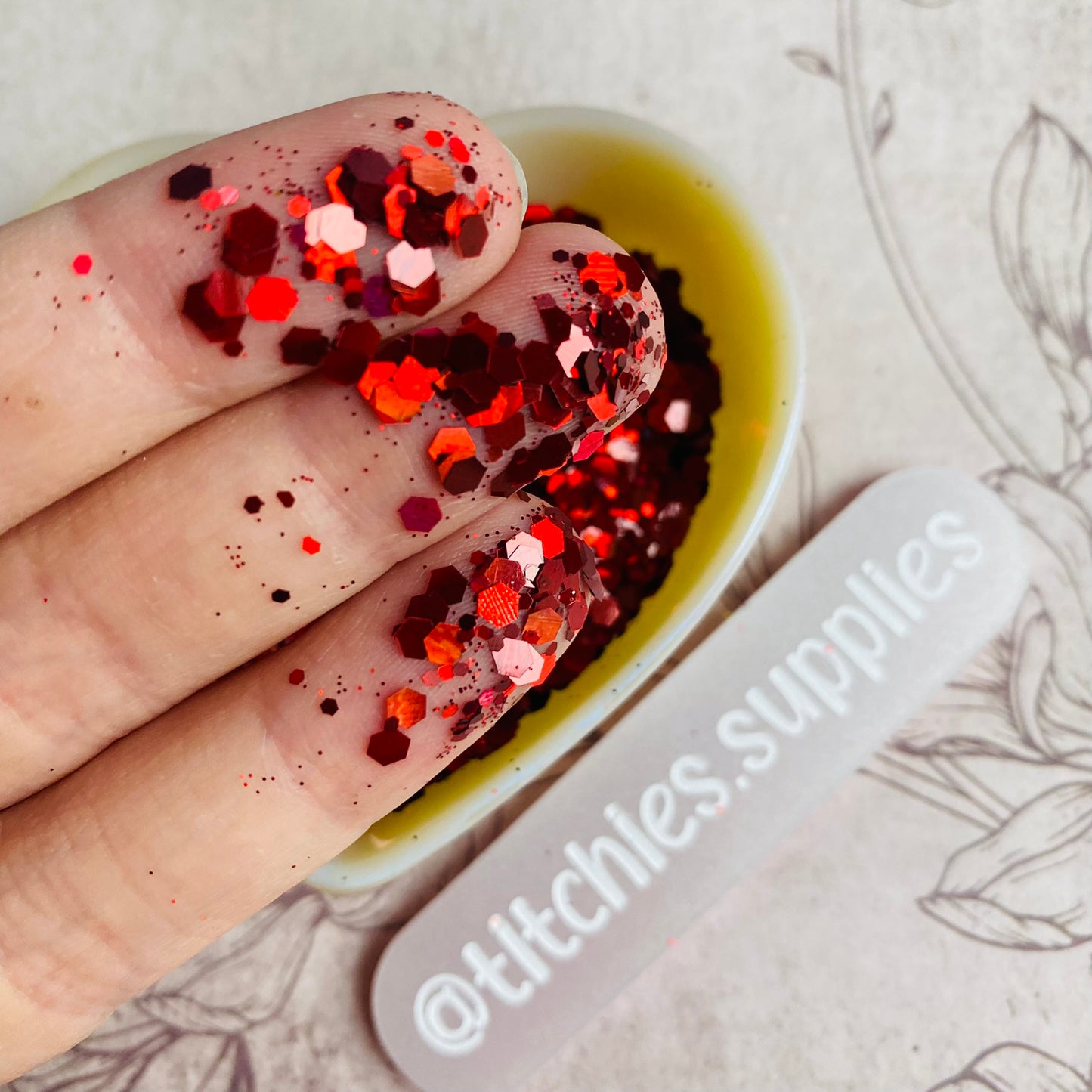 Holographic Glitter - Deep Red