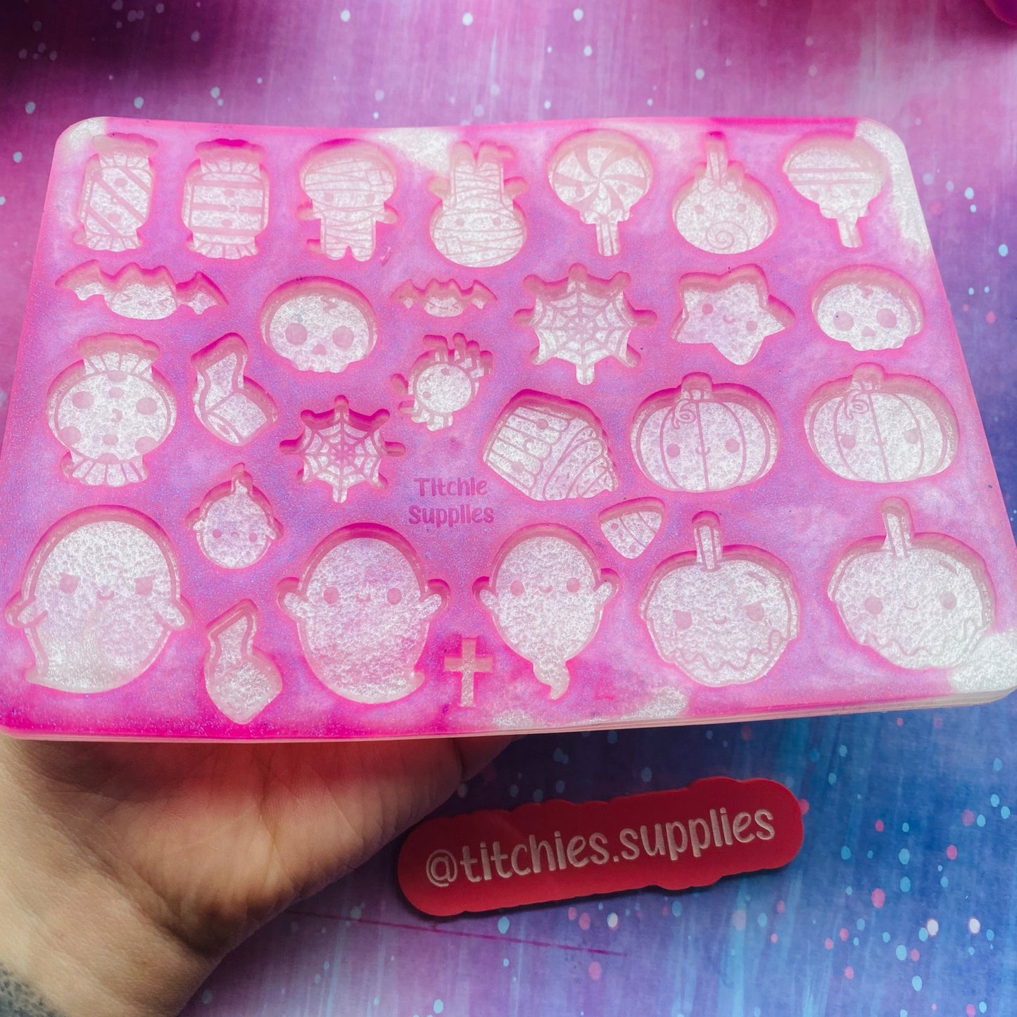 MEGA Kawaii Spooky Palette Mould