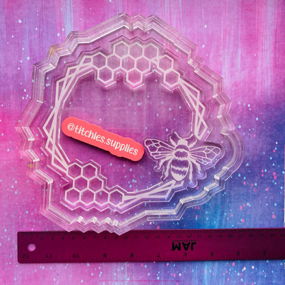 XL Bee and Honeycomb Tray Mould, 8mm Thick