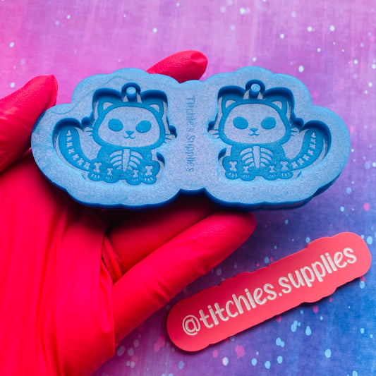 Skeleton Cat Earring Mould