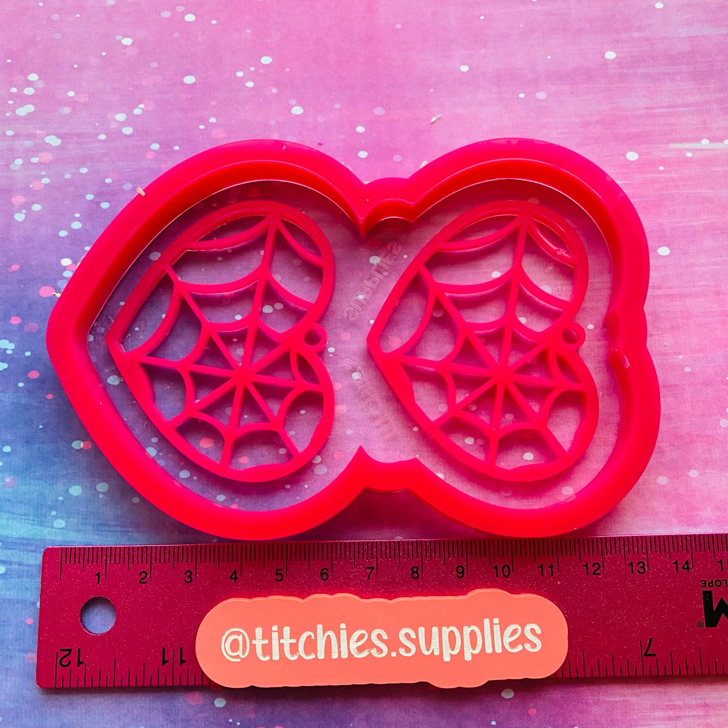 Spider Web Heart Cut Out Earring Mould