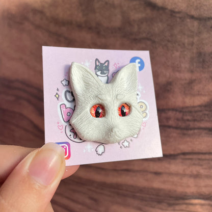 3D White Fox Resin Pin