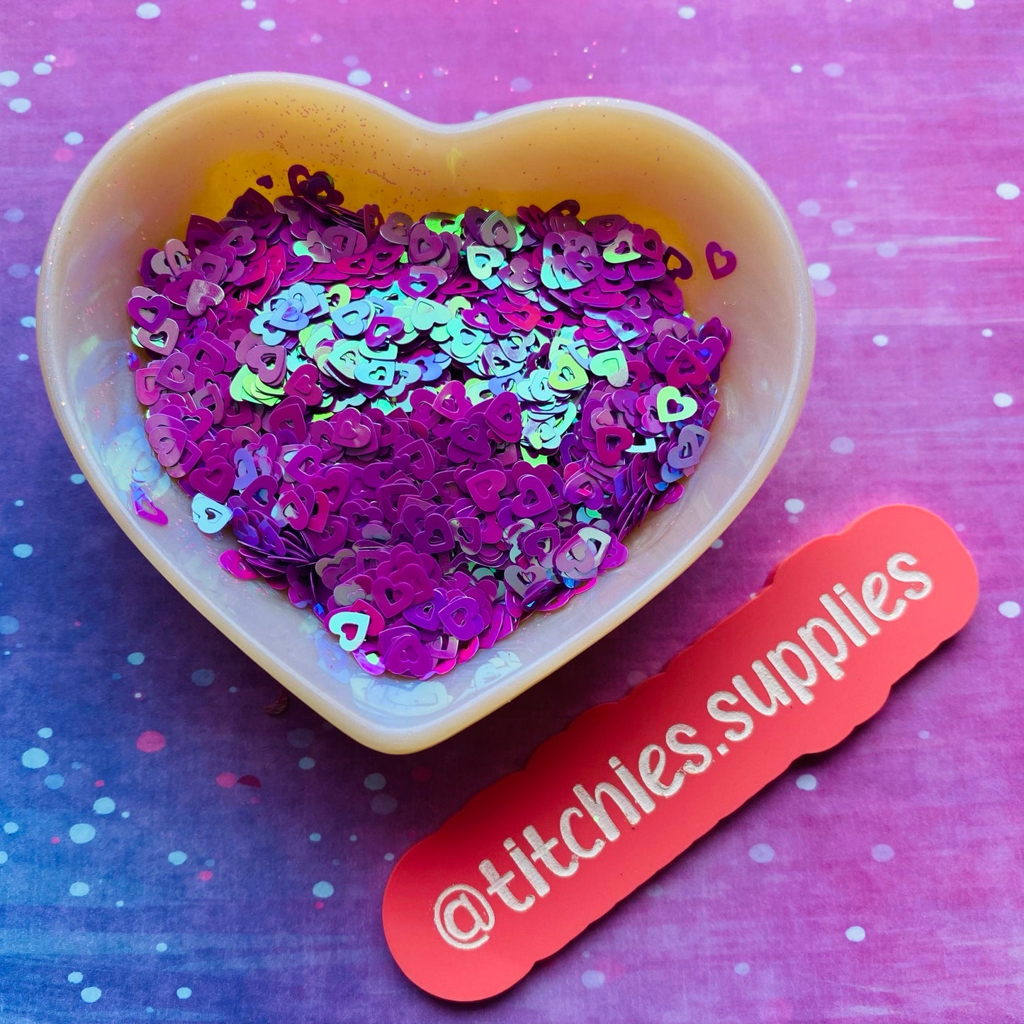 Hollow Heart Cut Out Confetti - Purple Iridescent