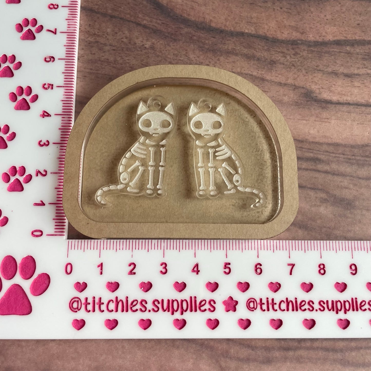 Skeleton Cat Earring Mould