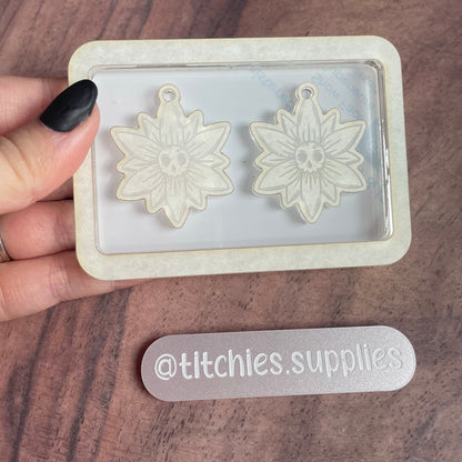 Spiked Skull Flower Earring Mould