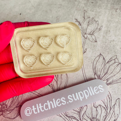 Set of 6 x 1cm Studs/Shaker Fillers Mould - Heart Rose