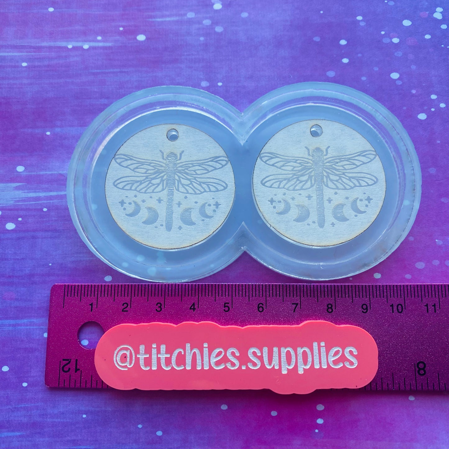 Round Moonphase Dragonfly Earring Mould