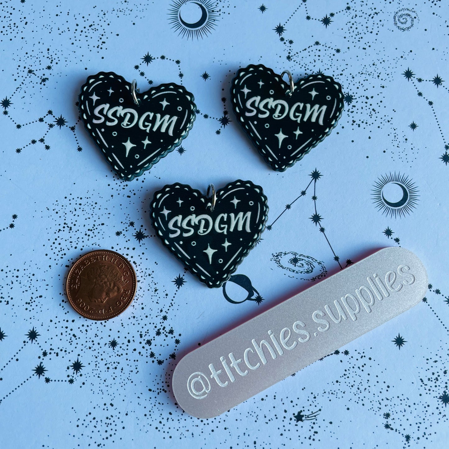 Resin Double Sided Charms - SSDGM (x1)