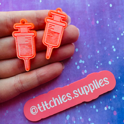 Kawaii Syringe Earring Mould